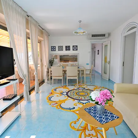 Ravello Art Apartments Exterior photo