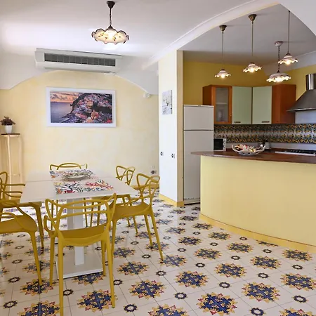 Ravello Art Apartments Exterior photo