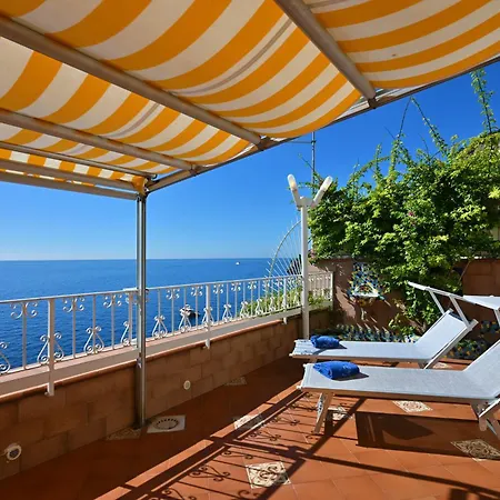 Ravello Art Apartments Exterior photo